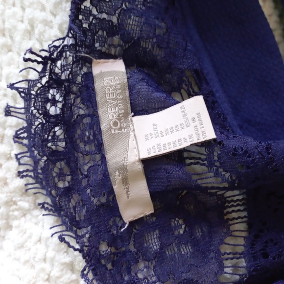 Forever 21 Fit and Flare Lace Dress XS - Picture 4 of 6